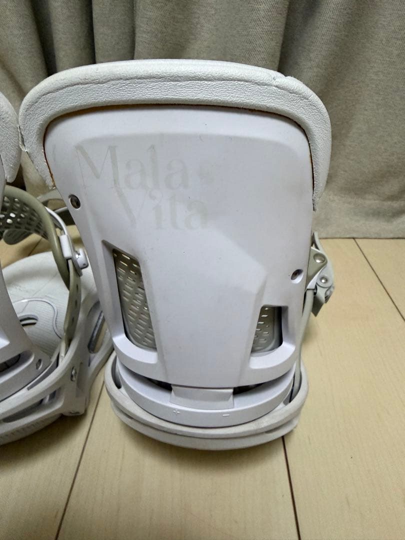 【廃盤品】BURTON MALAVITA EST ビンディング　Mサイズ