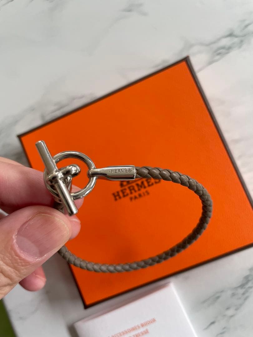 HERMES グレナン ブレスレット グレー×シルバー金具 レザー エトゥープ