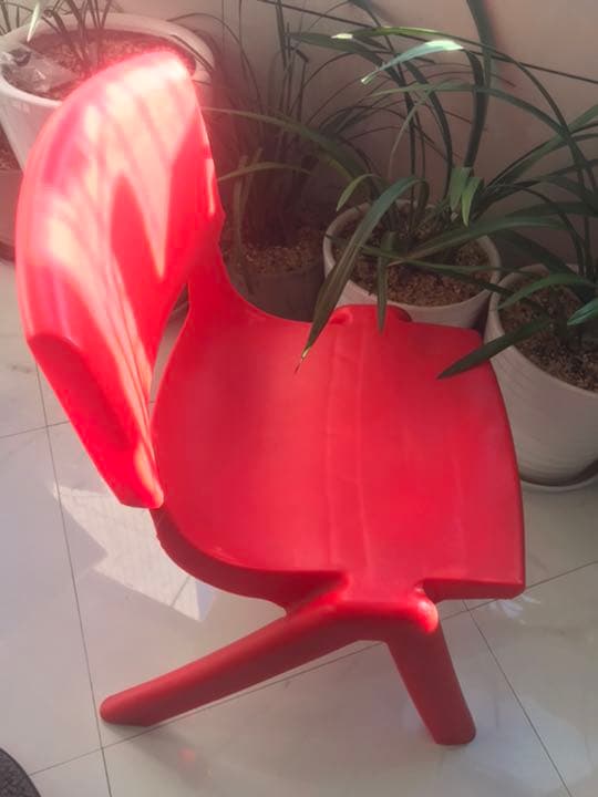 子供 用 のプラスチック 製 いす 椅子