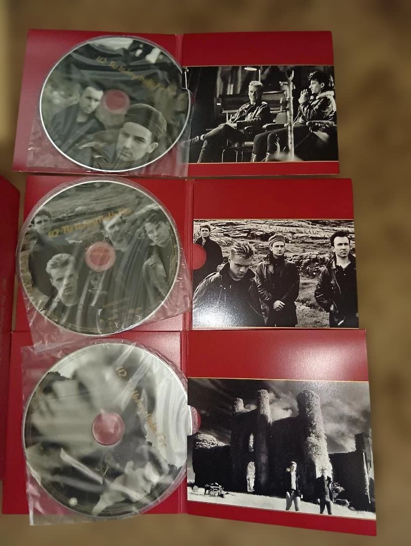 U2 スーパーデラックスエディション 2CD+DVD セット