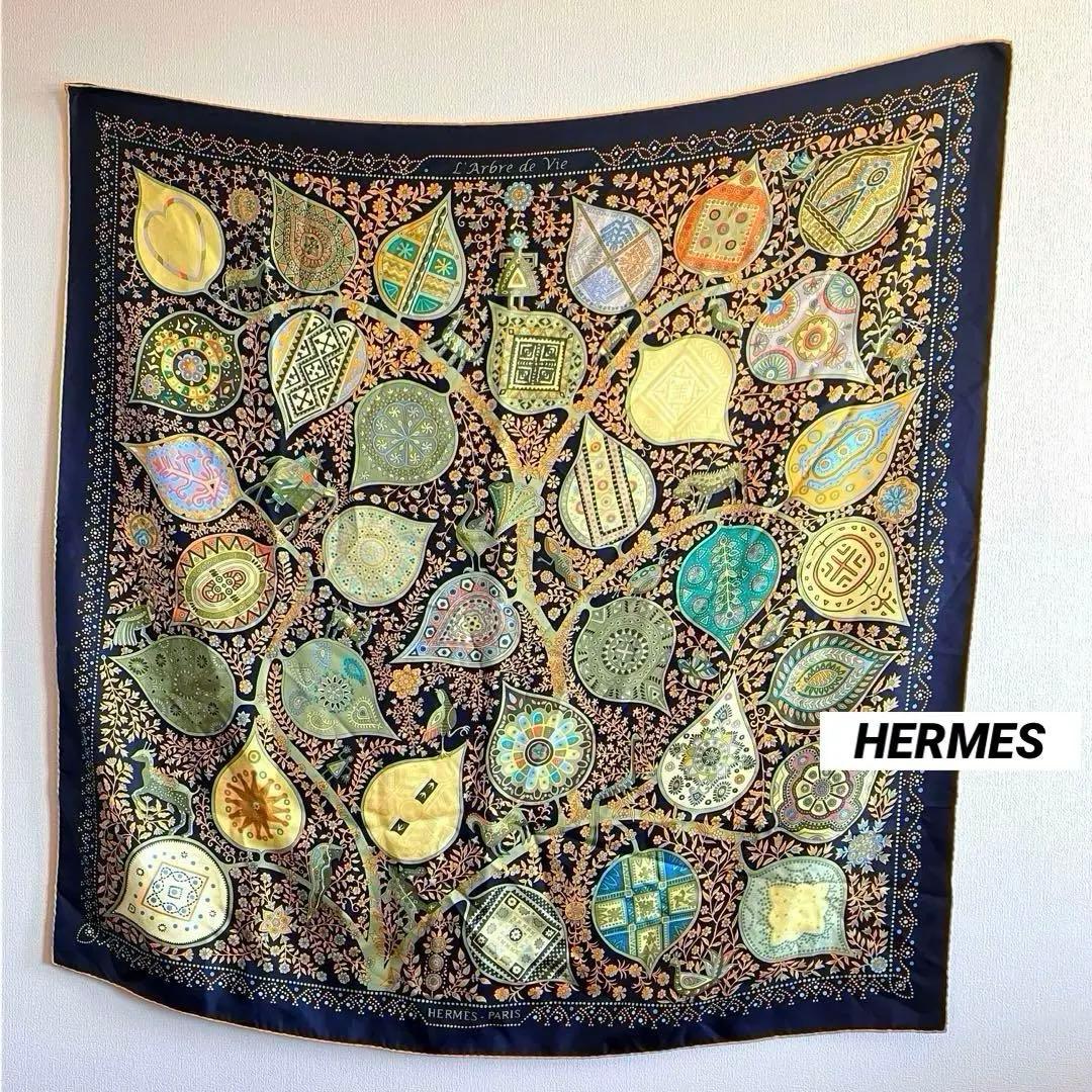 美品　エルメス　HERMES スカーフ　90 カレ生命の木　 シルク　フランス