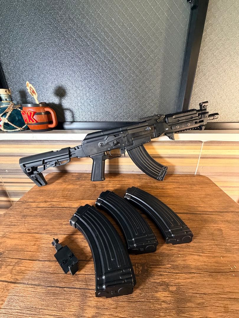 東京マルイ　次世代電動ガン　AK STORM セット