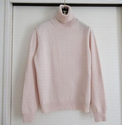 明日までの出品です 美品 CELINE　セリーヌ　カシミヤ セーター　サルキー