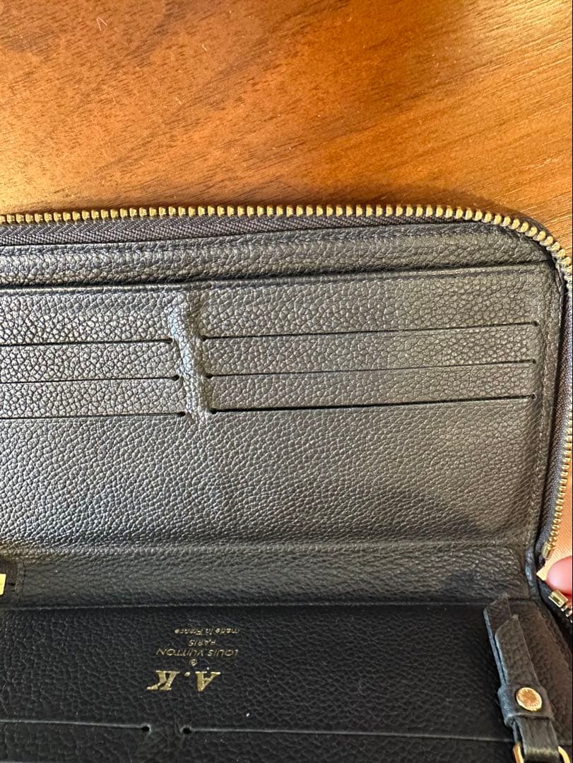 【LV】ルイヴィトン　長財布