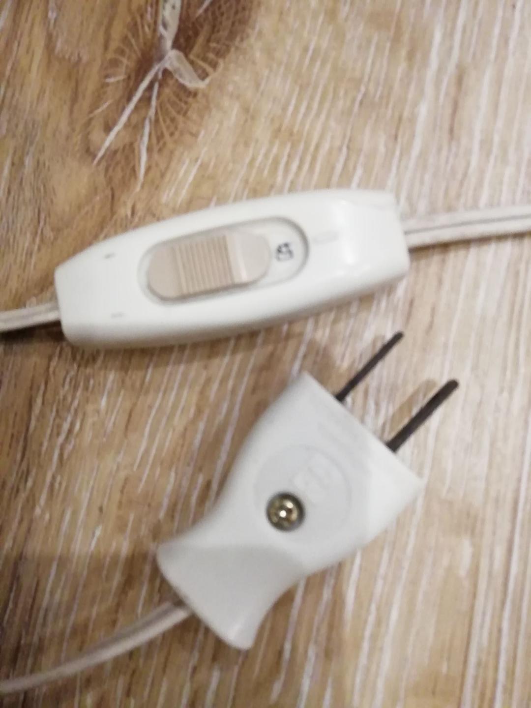 ラクダの皮で作ったランプ　月の砂漠