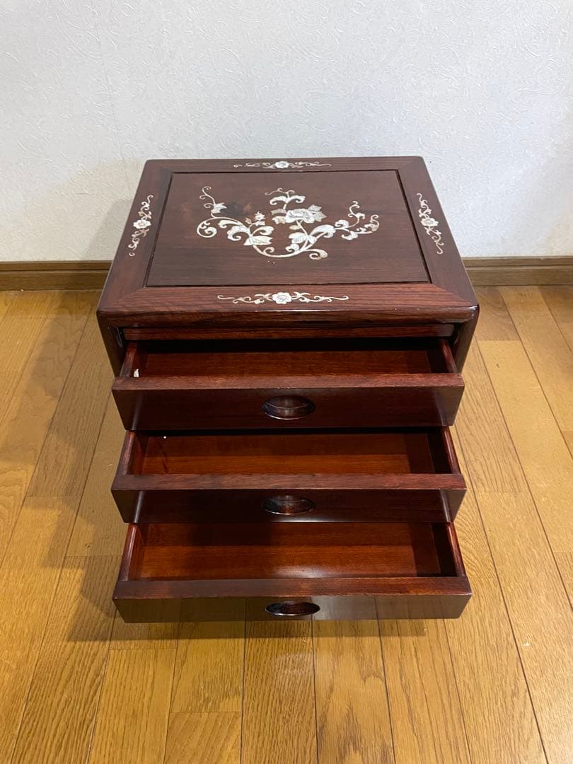 螺鈿(ラデン)家具 螺鈿細工 小引出し 3段 小型チェスト アンティーク