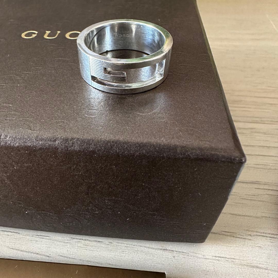 GUCCI シルバーリング 箱付