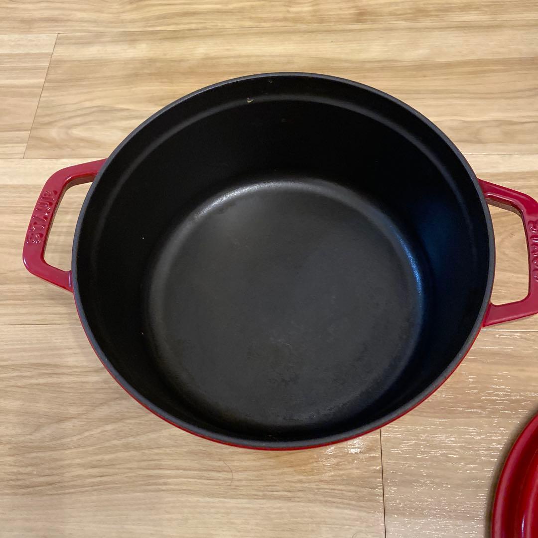 STAUB 鋳鉄製 両手鍋 24cm レッド