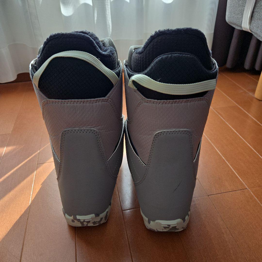 BURTON 子ども用スノーボードブーツ グレー