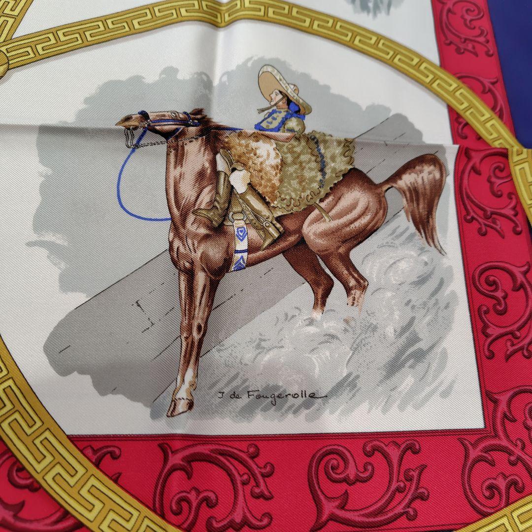 りんごです。HERMES シルクスカーフ 馬とロープデザイン