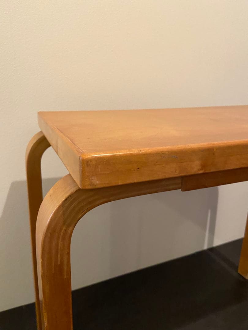 50年代　アルヴァアアルト　alvaraalto サイドテーブル　artek