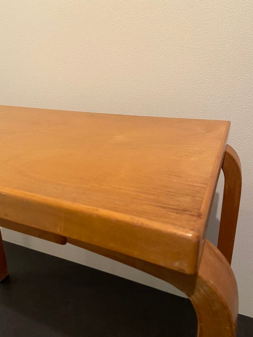 50年代　アルヴァアアルト　alvaraalto サイドテーブル　artek