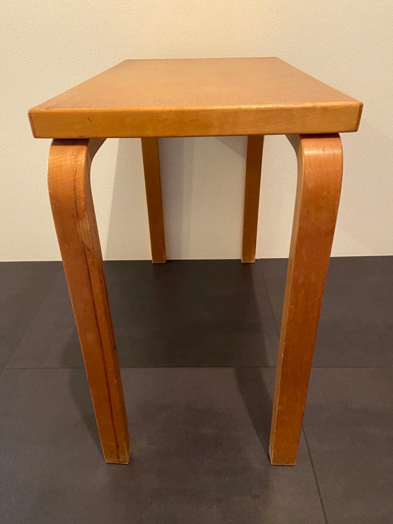 50年代　アルヴァアアルト　alvaraalto サイドテーブル　artek