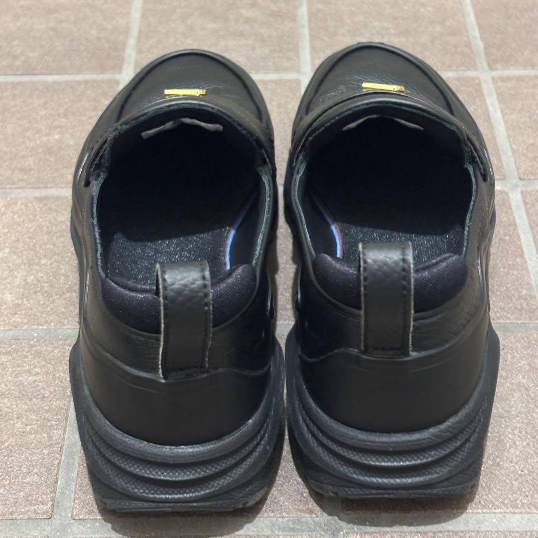 エア マックス フェノメナ 001BLACK/M GOLD 23センチ