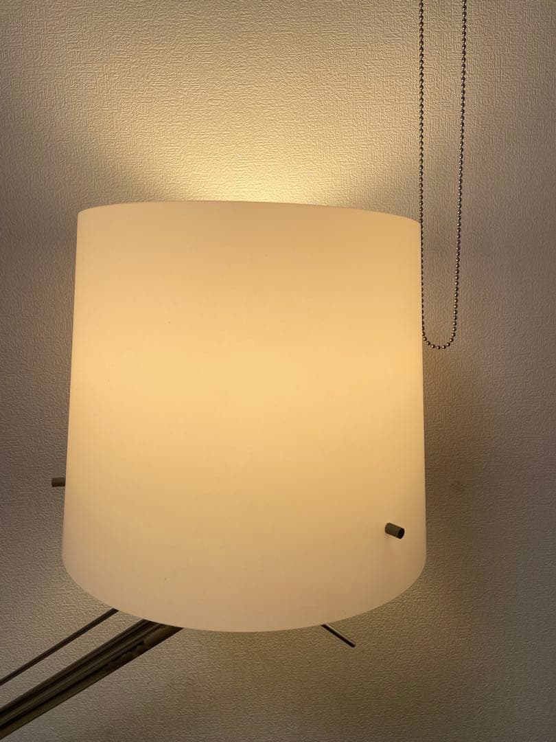 IKEA 廃盤　モダン フロアスタンド シルバー ホワイト