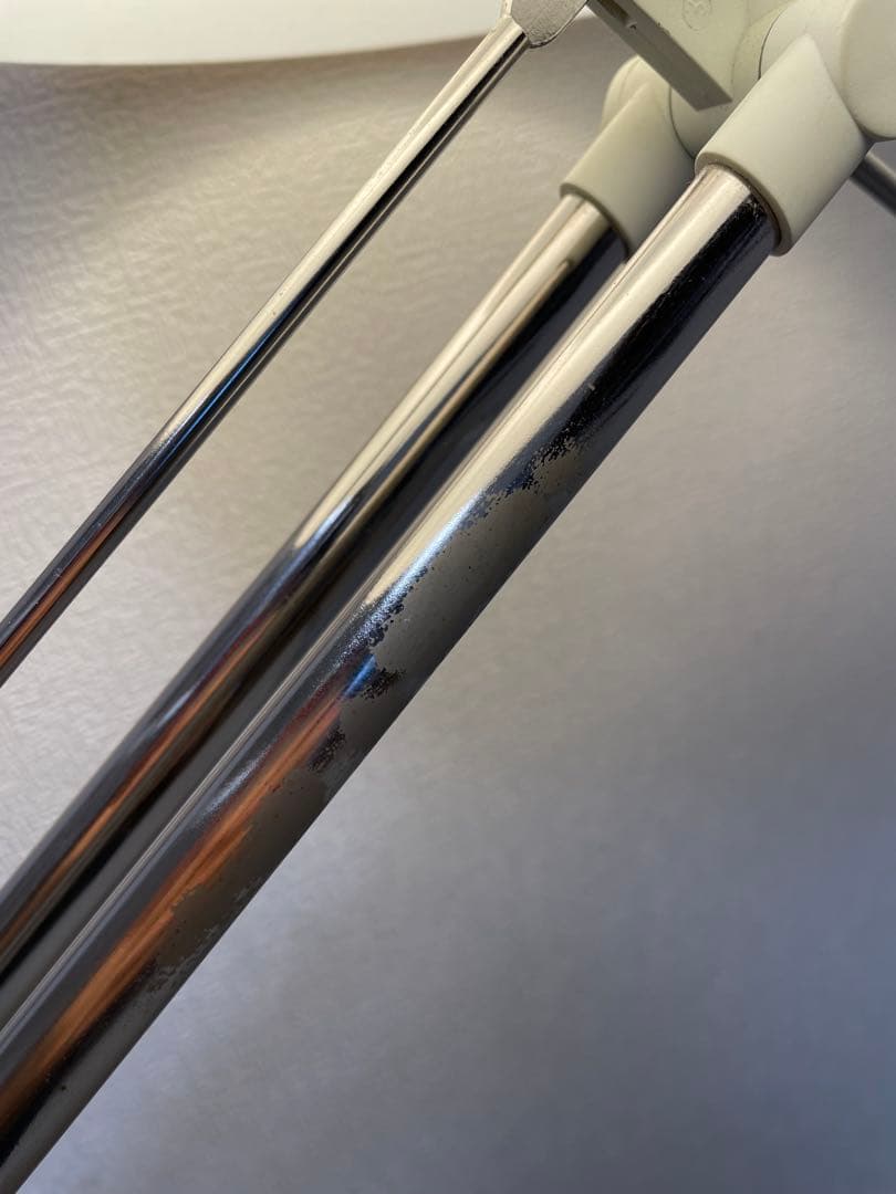 IKEA 廃盤　モダン フロアスタンド シルバー ホワイト