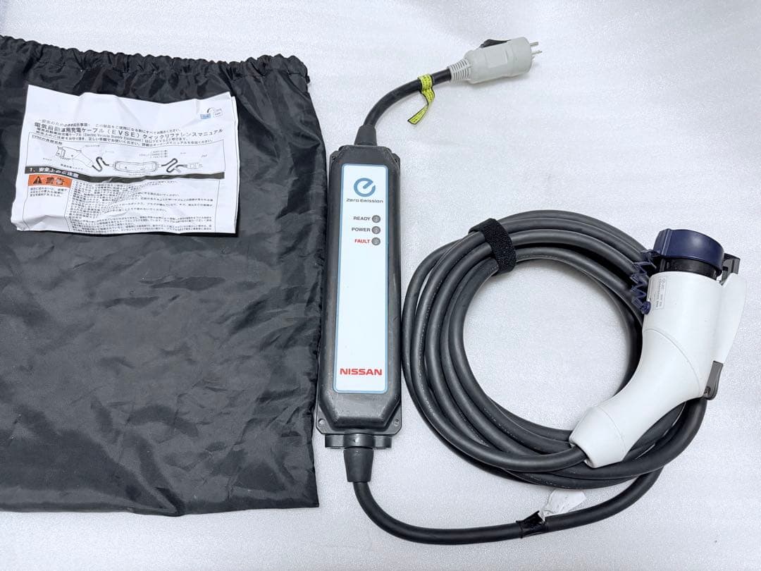 最新型番　日産リーフ充電ケーブル　 6WX0A 725