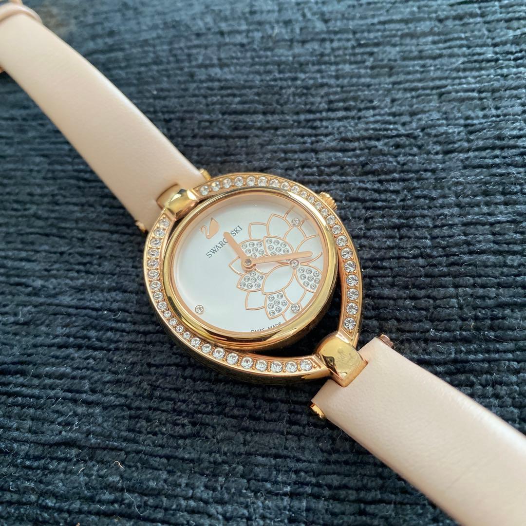 ✨美品、早いもの勝ち！✨ Swarovski Stellaウォッチ　ピンクレザー