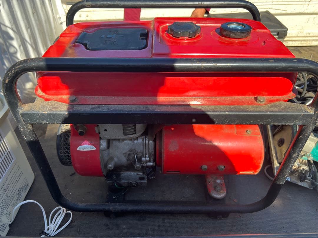 HG15000DX ポータブル発電機 赤