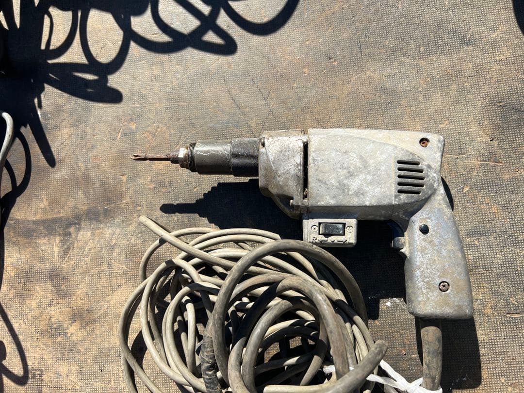 HG15000DX ポータブル発電機 赤