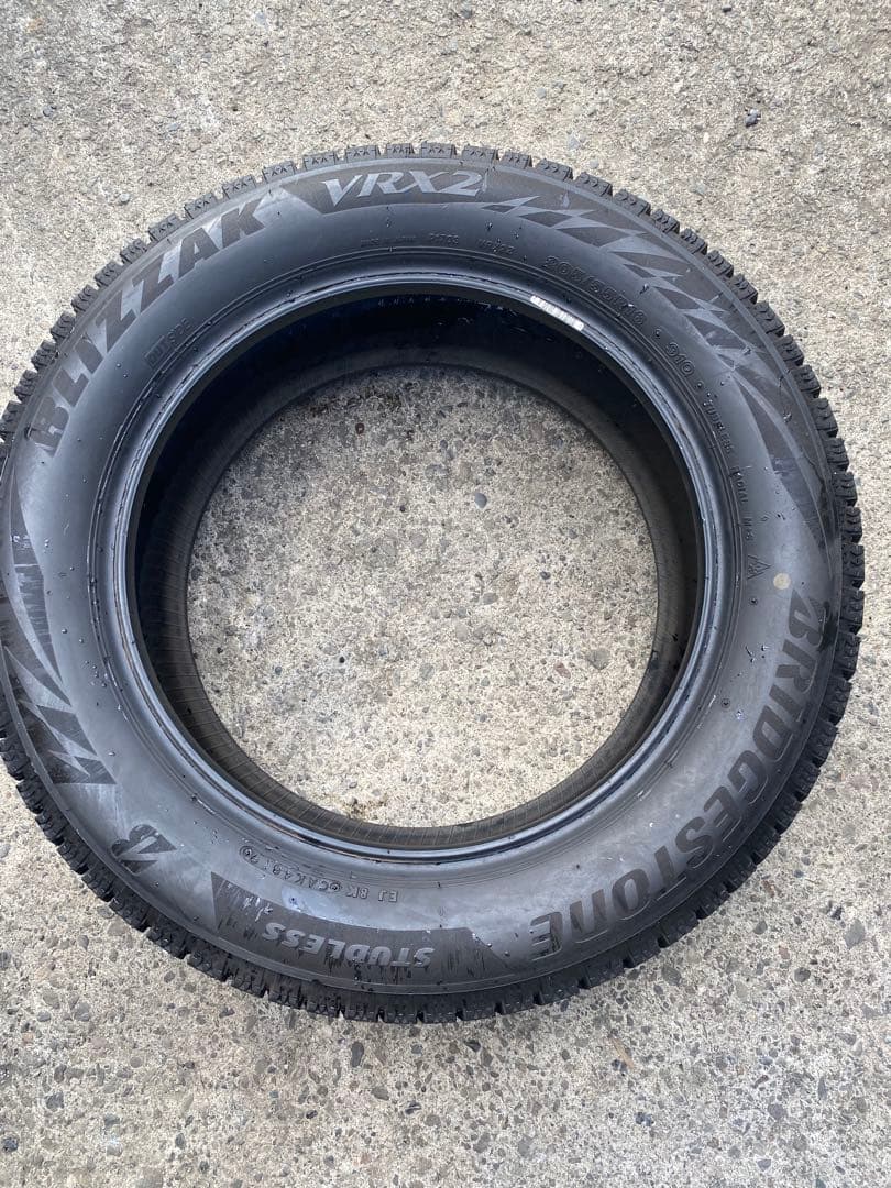 BRIDGESTONE BLIZZAK VRX2 205/55/16 2本セット