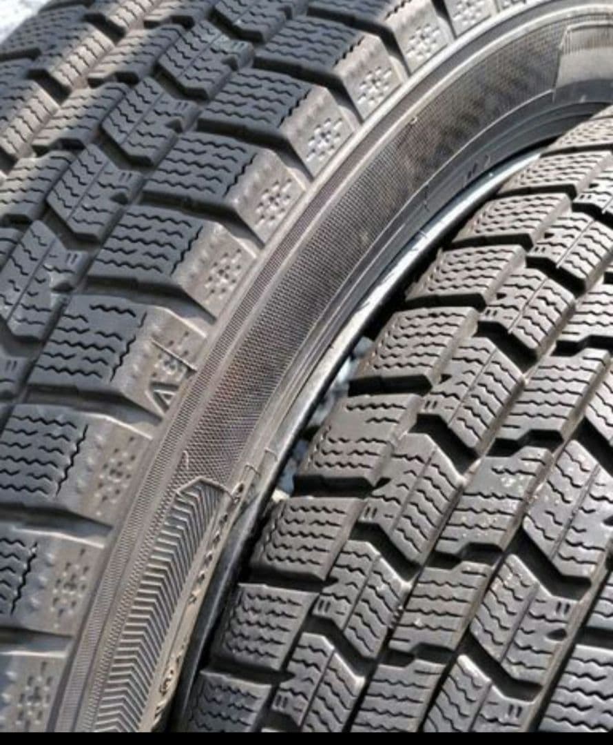 D.O.Sホイール付　155/65r14 グットイヤー‘スタッドレスタイヤ　4本