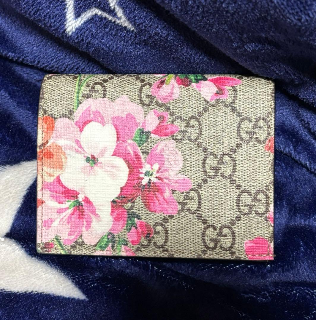 値下げ　新品未使用　GUCCI カードケース　ブルームス　花柄　財布