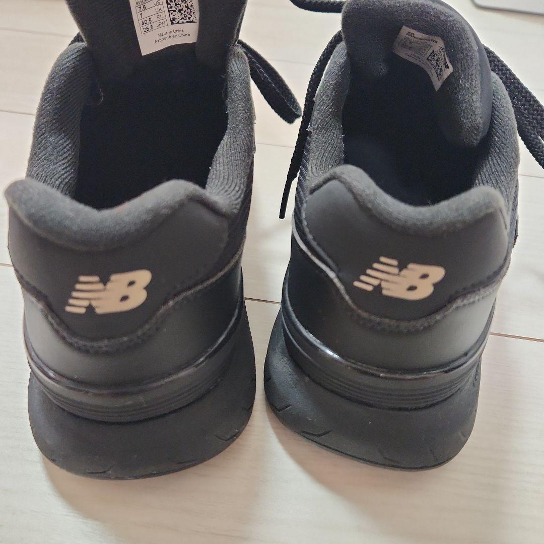 New Balance880　ブラック　GORE-TEX25.5cm　4E