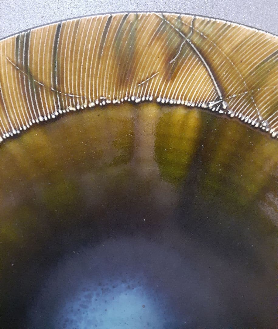 日本工芸会正会員　白山窯【山田正和】造　織部結晶釉　径49.4cm　特大皿　共箱