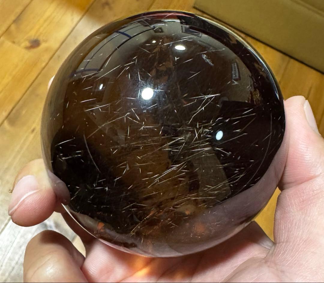 大玉　スモーキークォーツ　ルチル共生　約8.3cm 重さ710g 丸玉