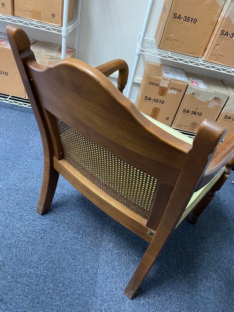 飛騨家具　キツツキ　クラシックスタイル ダイニングチェア 黄緑色　①