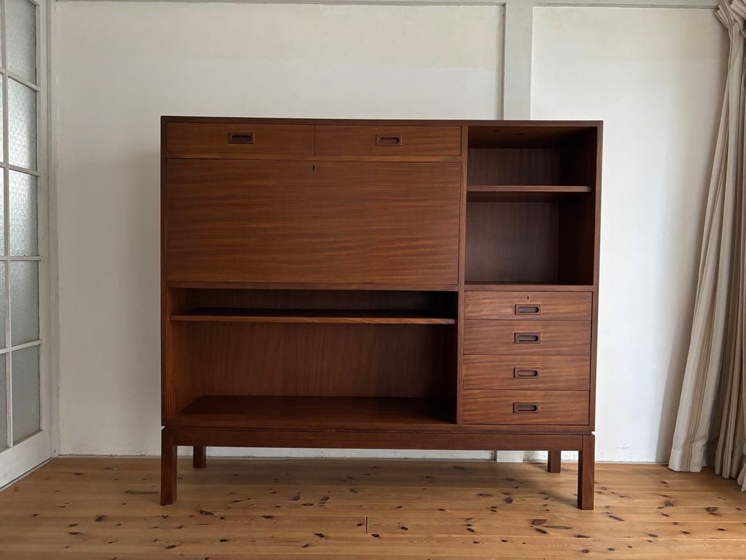 北欧ヴィンテージ　チーク　キャビネット