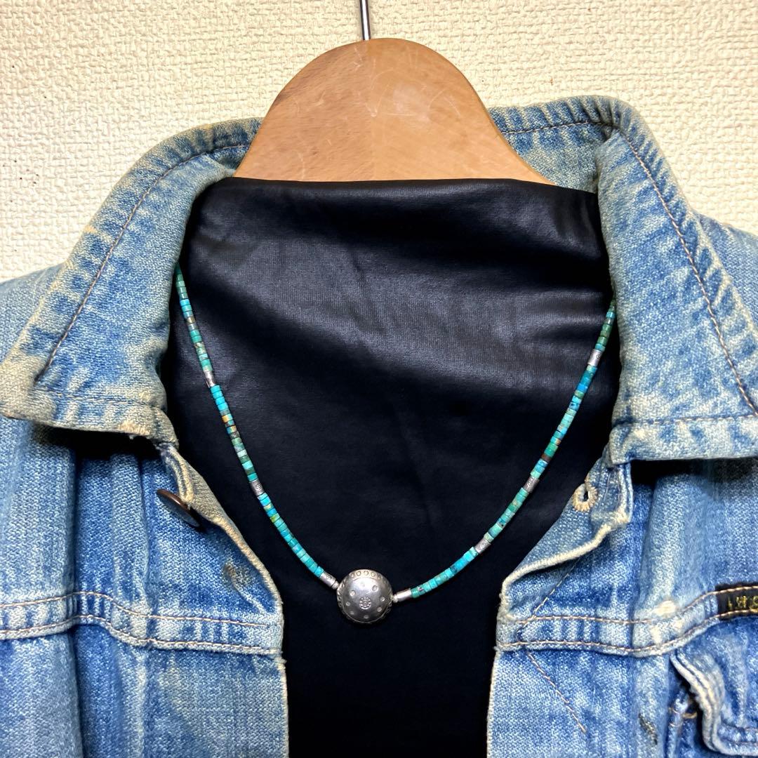 天然ターコイズヘイシタイプとカレンシルバーパドゥア刻印のネックレス