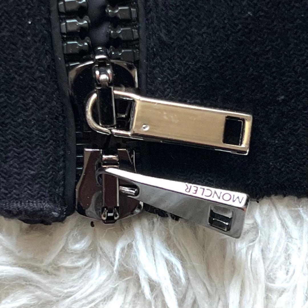 中古良品 モンクレール 00 ヴィバーナム QRコード鑑定済 ブラック ネセア