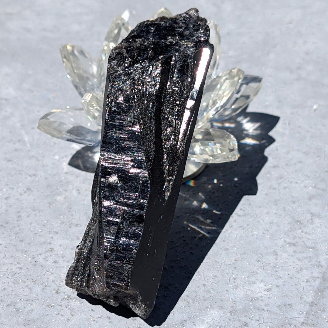 一点物 モリオン原石 山東省産 黒水晶 130g 成長線が著しい 邪気払いの石