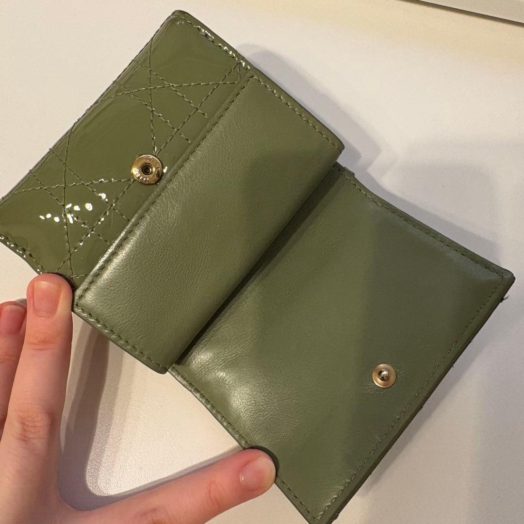 ディオール　Dior グリーン カーキ　三つ折り財布 緑　カナージュ