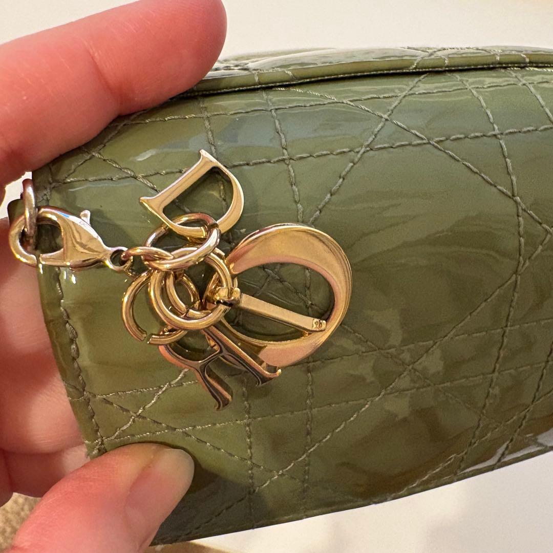 ディオール　Dior グリーン カーキ　三つ折り財布 緑　カナージュ