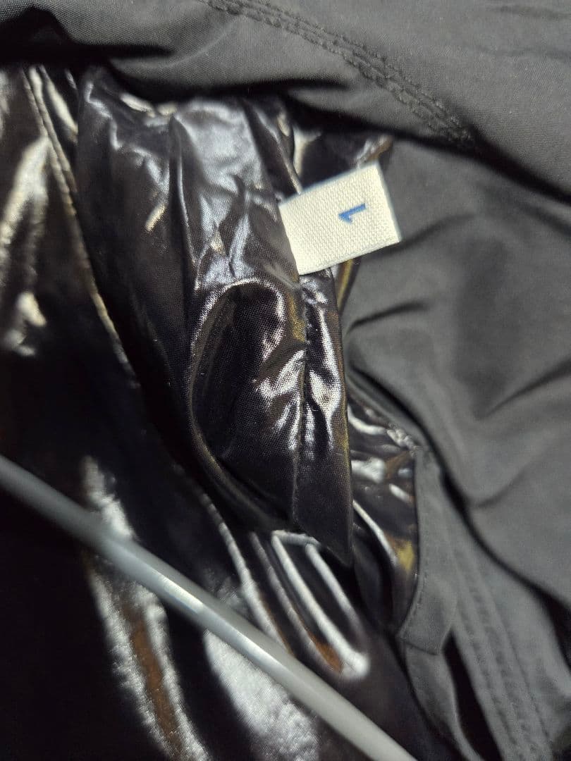 MONCLER 　DAMEショートブルゾン　ブラック