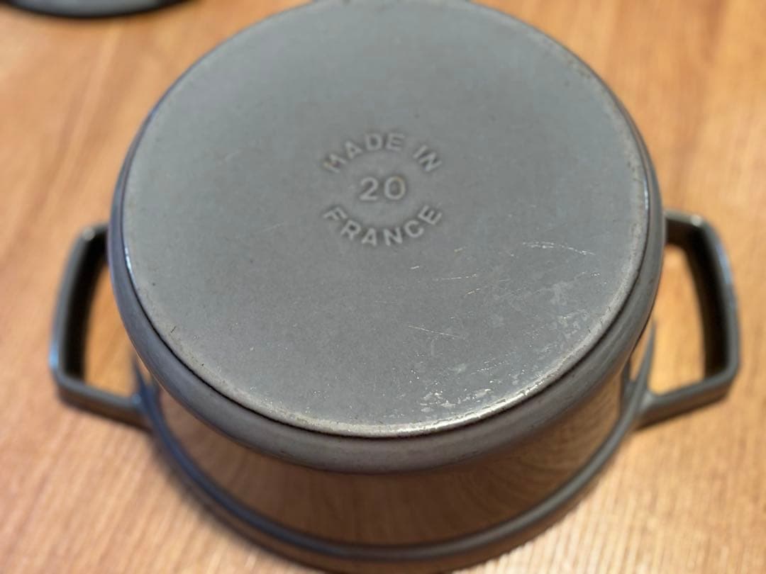 ミナペルホネン staub