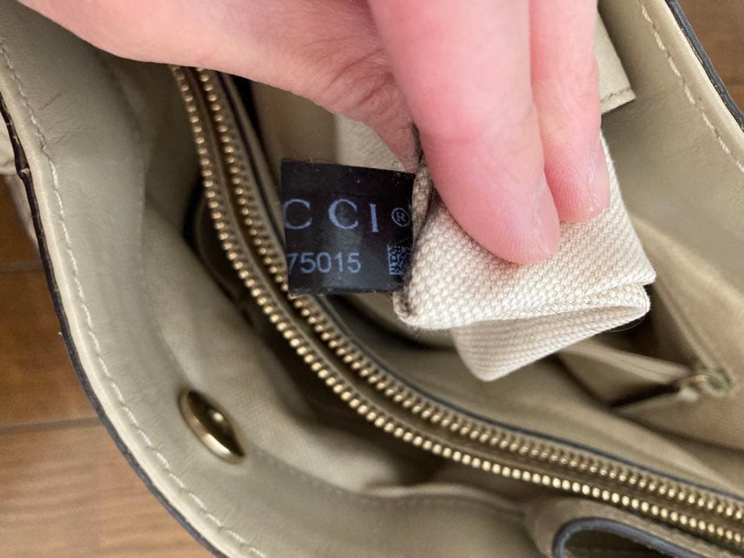 GUCCI バッグ