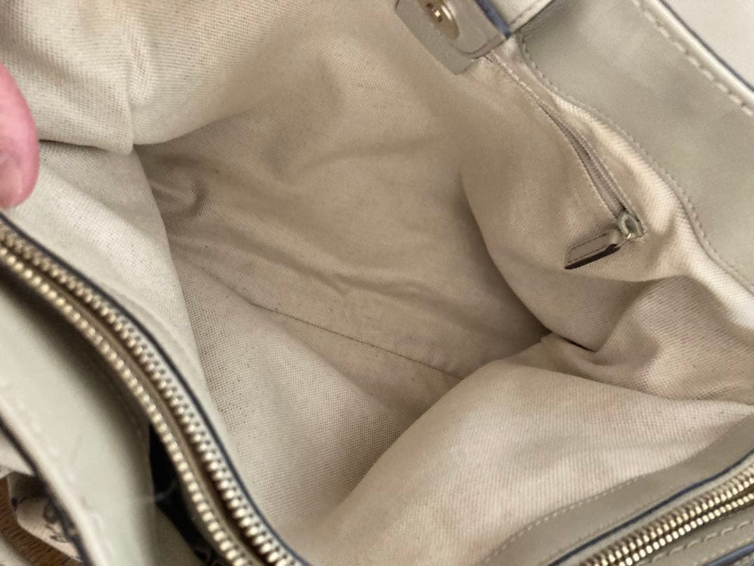 GUCCI バッグ