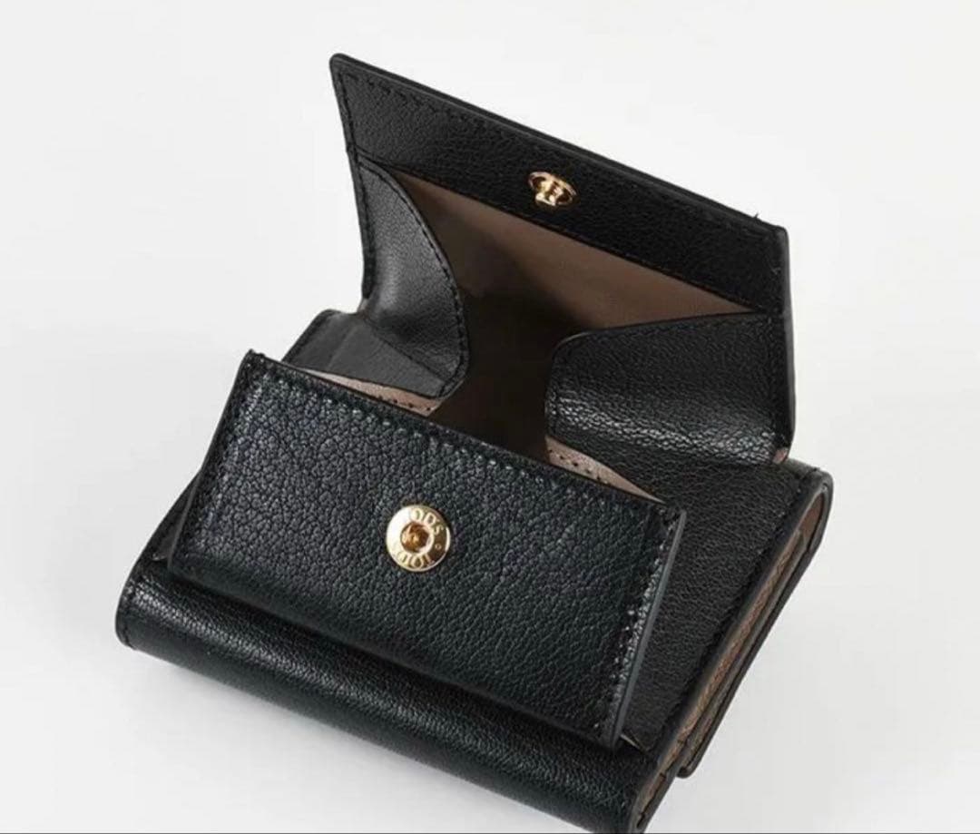 TOD'S トッズ ウォレット T タイムレス レザー レディース ブラック