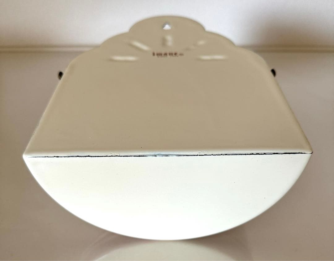 イマンフローラアルメット缶「琺瑯」
