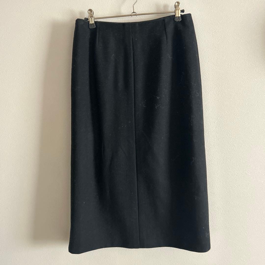★CELINE★黒いボタン付きひざ丈タイトスカート
