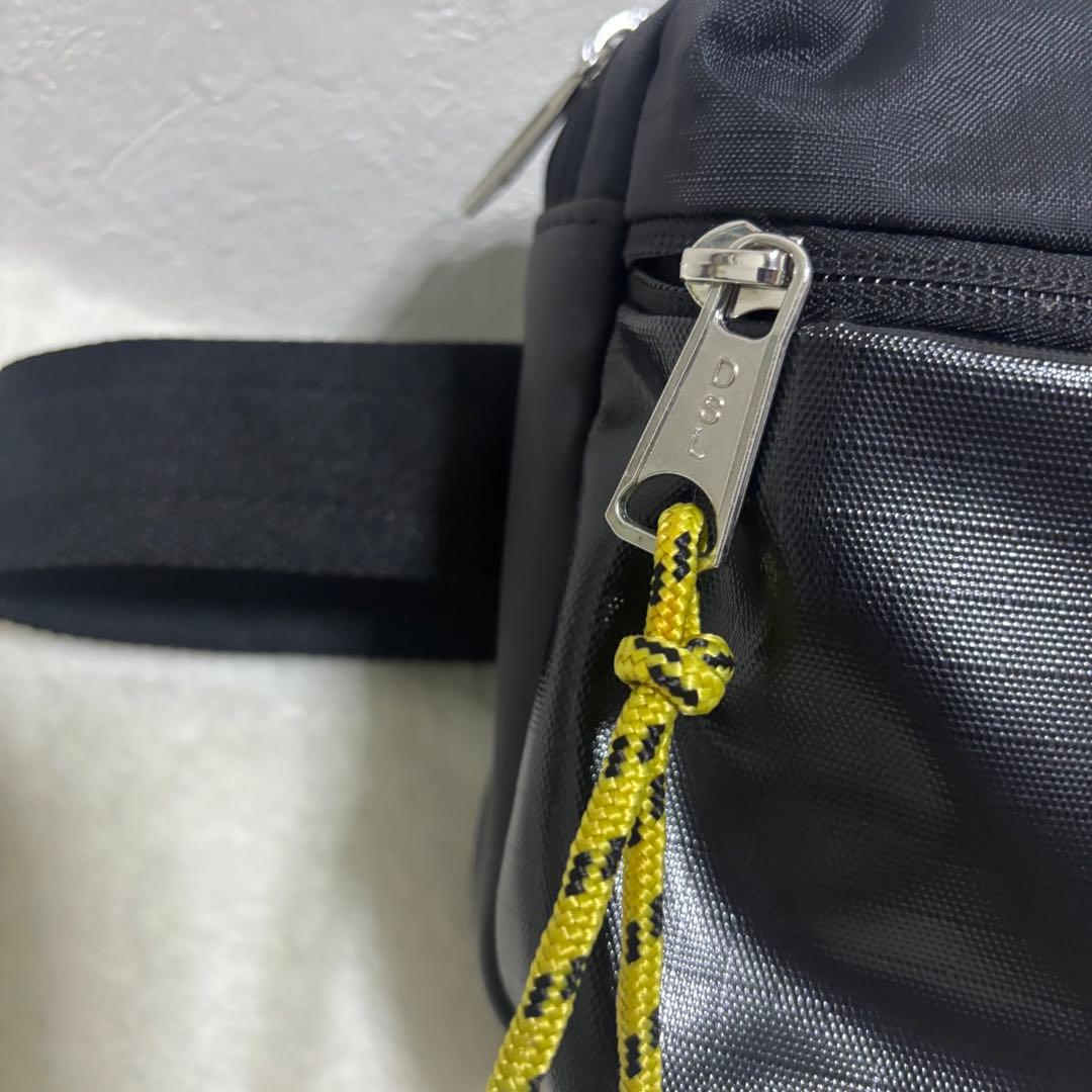 未使用級✨DIESEL ディーゼル BIG ラバー ロゴ ショルダーバッグ