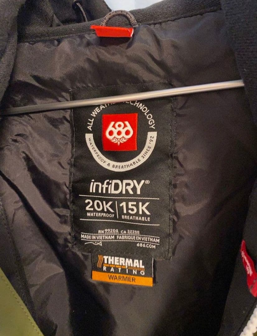 686 スノーボードウェア　セットアップ　TOFU　WORKS　上下セット