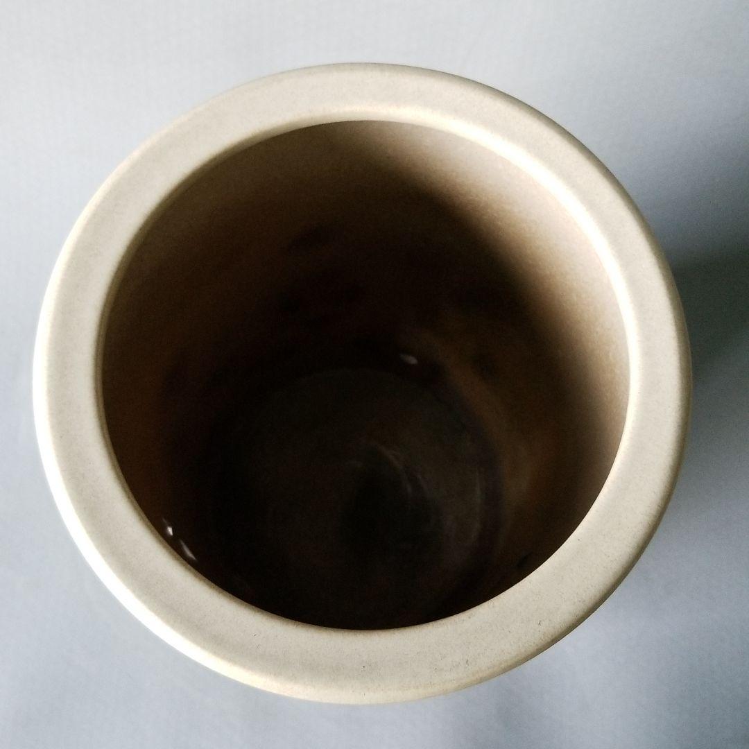 信楽焼傘立て  花絵前面彫 高さ４５cm