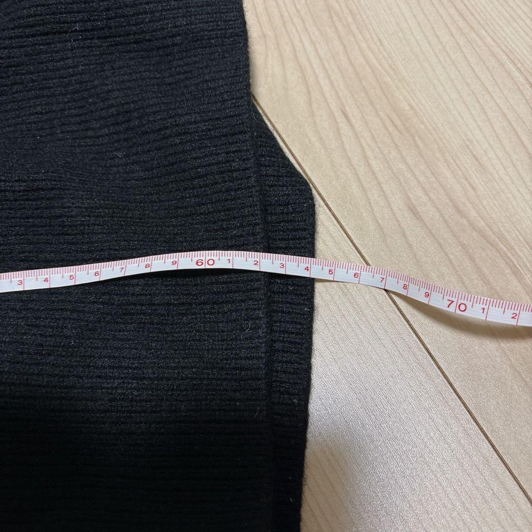 美品　cos コス カシミヤ 100% タートルネック　ニット　ブラック　S