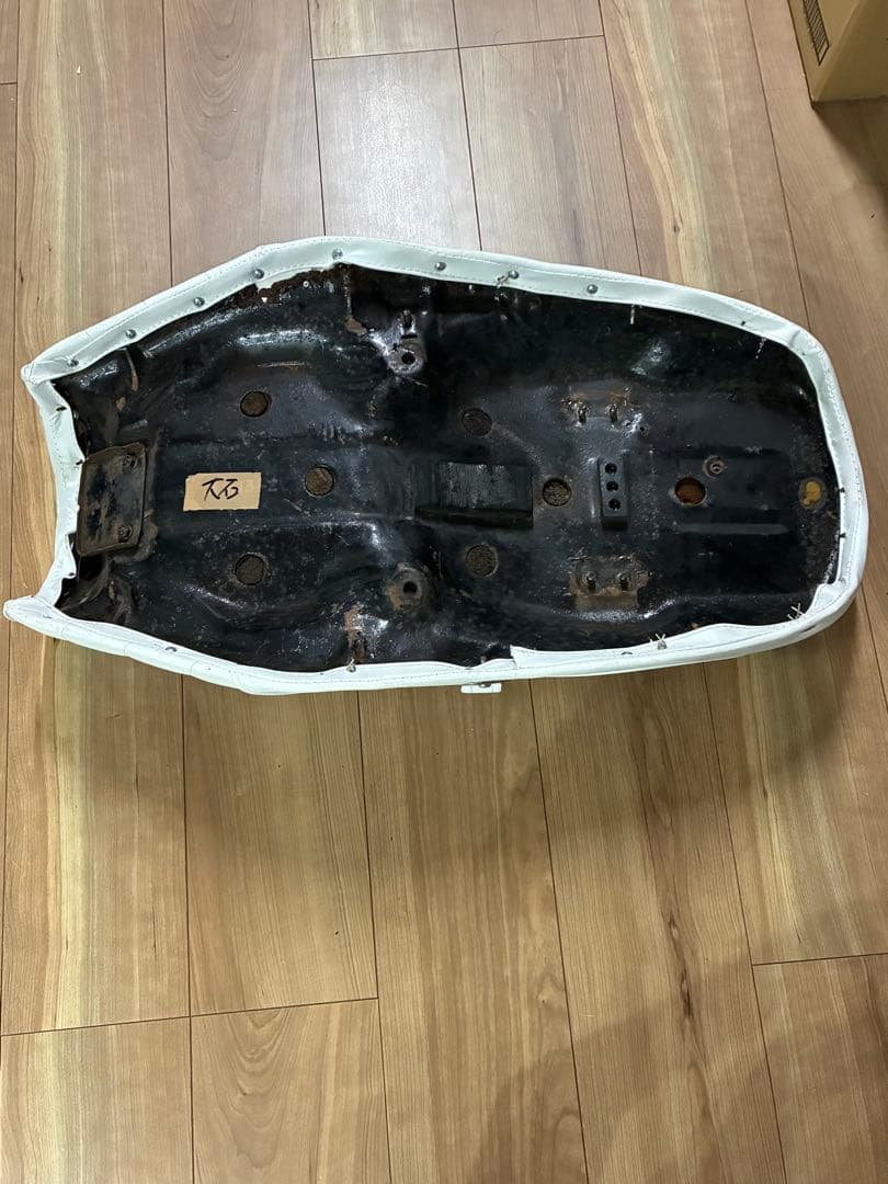 HONDA CB250T / CB400T バブ ホークタックロールシート