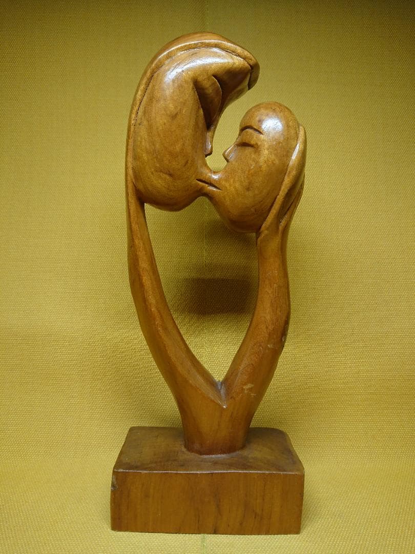 人形　アート　彫刻　黄楊木彫　置物　インテリア　工芸品　美術品　A1129